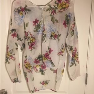 Floral front cross top
